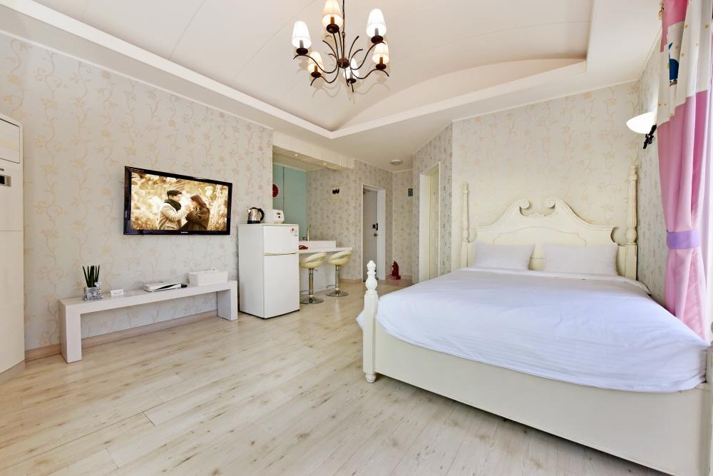 Namhae Bluemare Pension Exterior photo